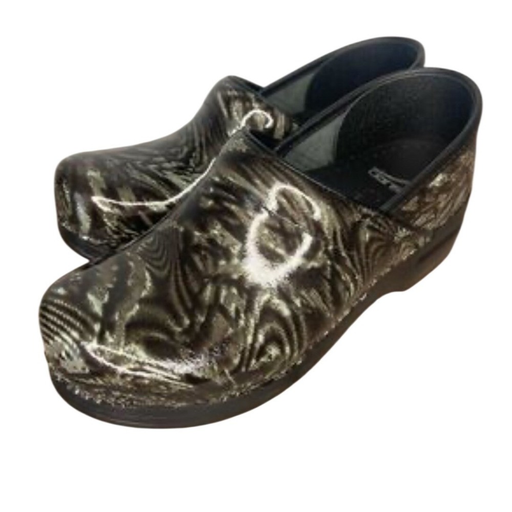 Dansko Professional Clogs Black Metallic Zebra Print Patent Leather  Size 40/9.5